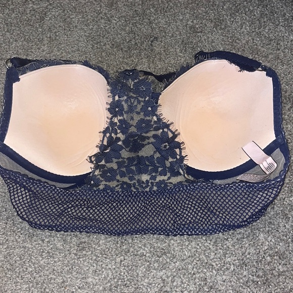 Victoria's Secret Dream Angels Lined Demi Bra - Picture 3 of 7